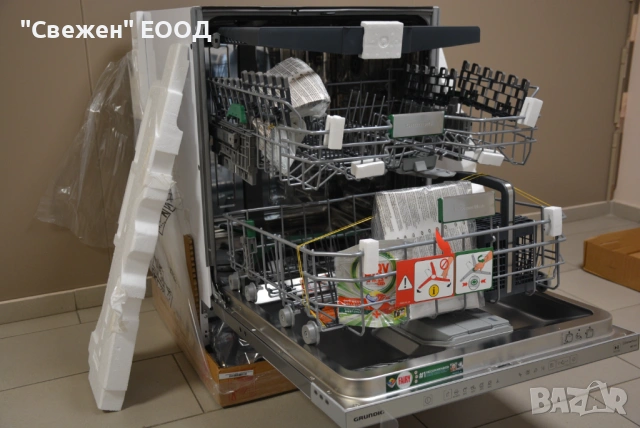 Съдомиялна за вграждане GRUNDIG GNVP4432PW CornerWash Spray, SteamShine, снимка 6 - Съдомиялни - 53332427