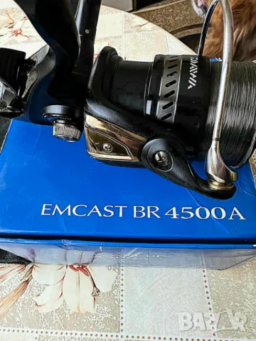Daiwa Emcast BR 4500A, снимка 5 - Макари - 48498474