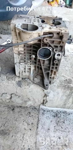 Цилиндров блок  за Волксваген Голф 4 2000г 1.4 бензин 75к.с, снимка 3 - Части - 53141539