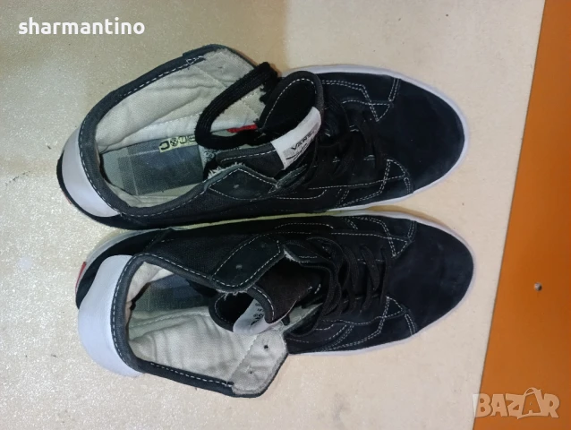 Vans Lizzie кожени N 44 - 32 лв, снимка 5 - Кецове - 50505341