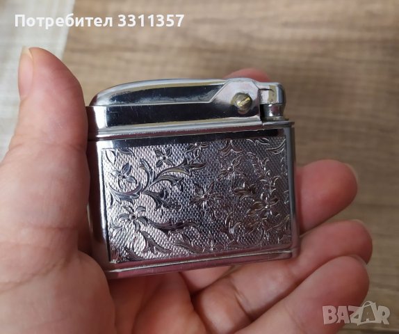 Кокарда, Запалка Mosda Streamline, снимка 3 - Други ценни предмети - 38857102