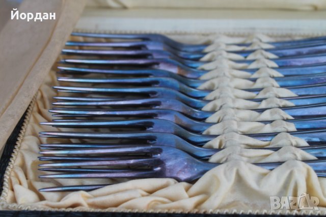 12бр. немски посребрени вилици , снимка 3 - Прибори за хранене, готвене и сервиране - 36626824