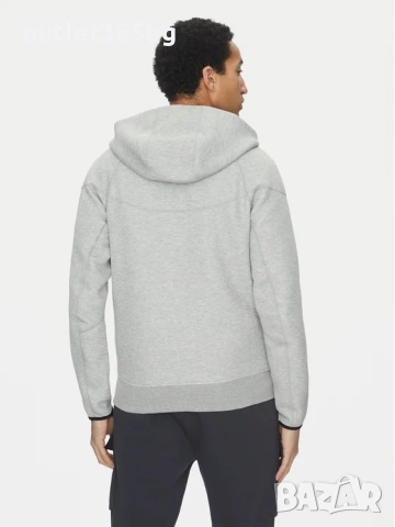 Nike - Суитшърт FB7921 063 Сив Regular Fit Оригинал Код 821, снимка 2 - Спортни дрехи, екипи - 54212157