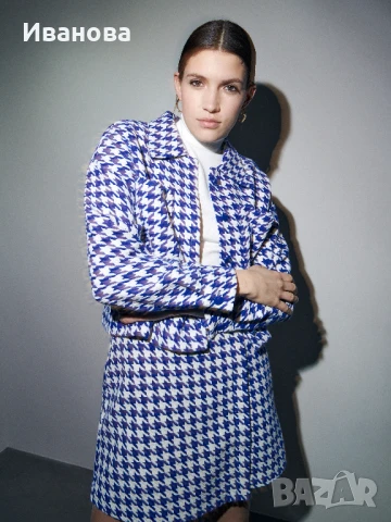 Класическо синьо каре. Пола. Поличка. Син. Фуксия