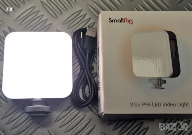 LED Видео осветление SmallRig Vibe P96, снимка 2 - Светкавици, студийно осветление - 54103967