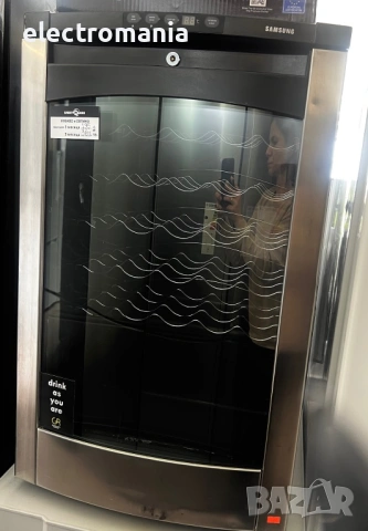 витрина за вино и напитки Samsung RW13EBSS