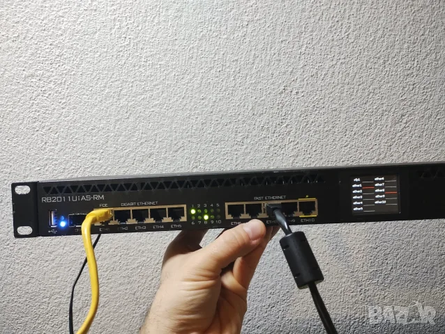 Mikrotik RB2011UiAS-RM рутер, снимка 5 - Рутери - 56104678