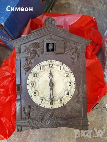 Стенен часовник кукавица