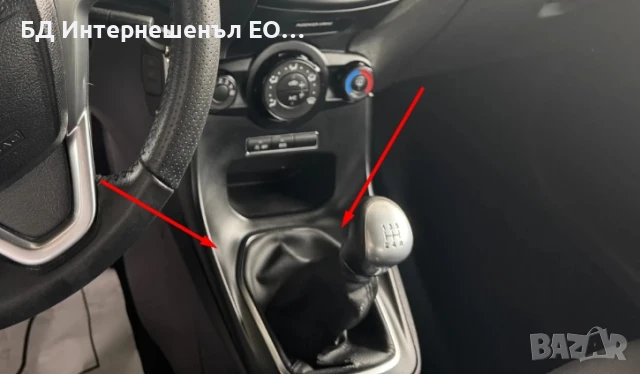 1556833  Маншон за скоростен лост, Ford, Fiesta mk6, С Рамка, Черен, Кожа, снимка 6 - Части - 50992242