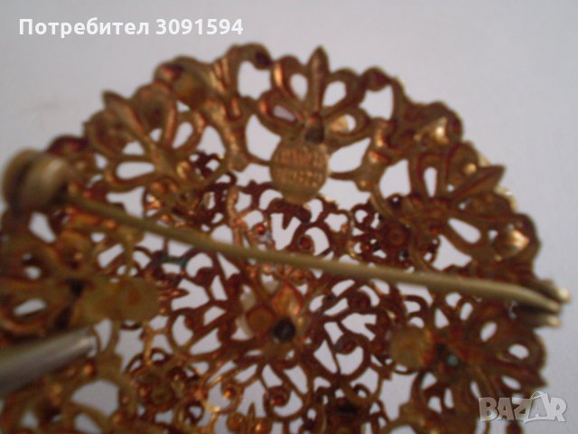 Брошка  филигран със  кристал  Чехословакия  маркирана, снимка 11 - Антикварни и старинни предмети - 35439854