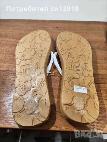 Чехли Roxy , снимка 4 - Чехли - 52841786