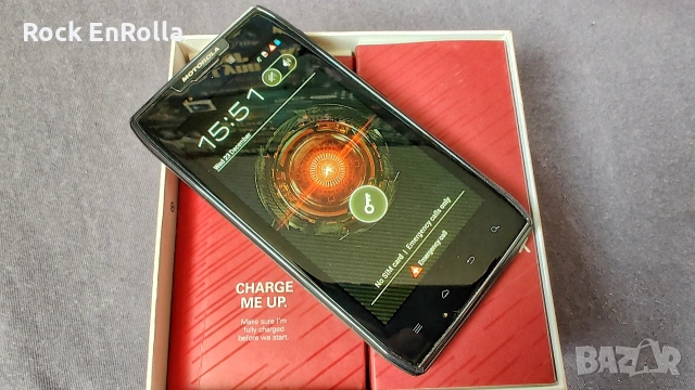 Motorola RAZR Maxx XT910, снимка 2 - Motorola - 50340593