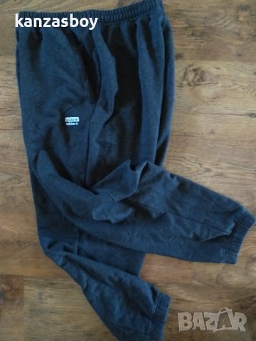 adidas - страхотно мъжко долнище КАТО НОВО, снимка 10 - Спортни дрехи, екипи - 42158839