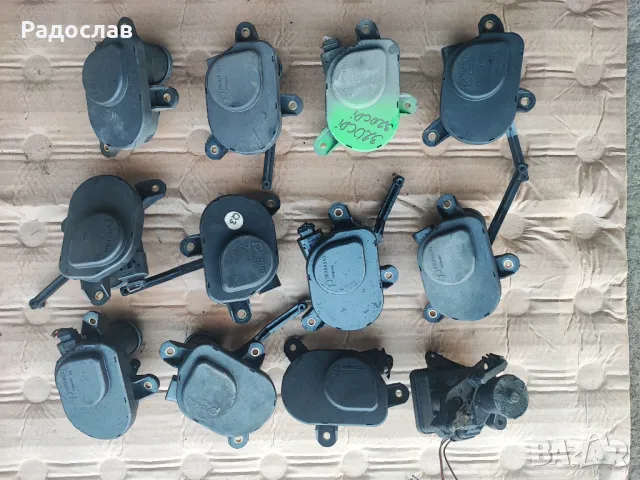 Колектори всмукателни и изпускателен и моторчета от Мерцедес, снимка 5 - Аксесоари и консумативи - 48001084