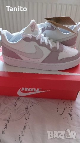 Нови маратонки Nike , снимка 2 - Маратонки - 52484800