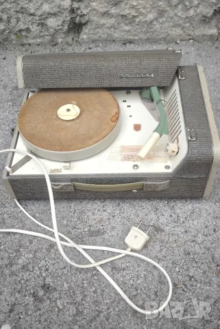 грамофон Филипс