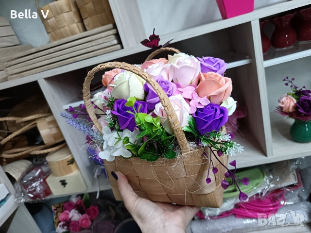 Букет от сапунени рози и хортензии, снимка 5 - Изкуствени цветя - 52546158