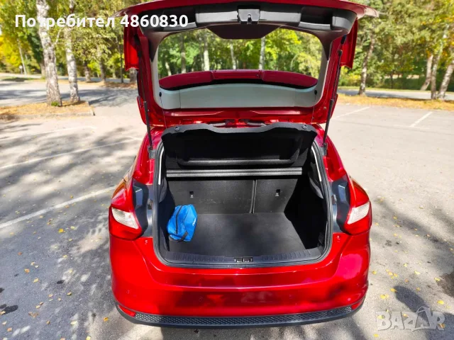 Ford Focus 1.0 - самопаркиране, снимка 9 - Автомобили и джипове - 56448780