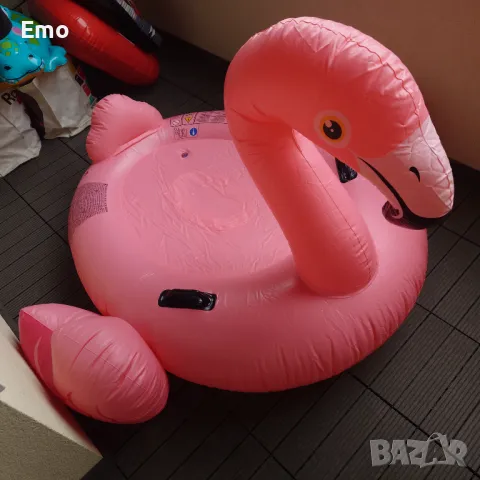 Детски надуваем дюшек фламинго INTEX, снимка 4 - Водни спортове - 50174854