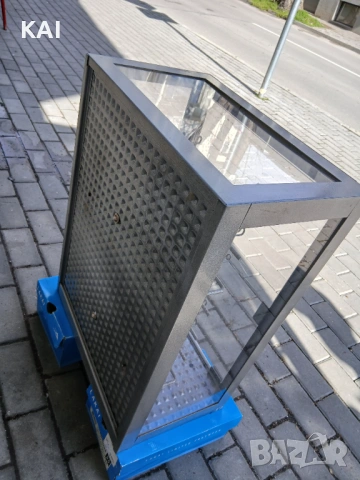 Витрина за очила Аrnette, снимка 3 - Витрини - 54102728