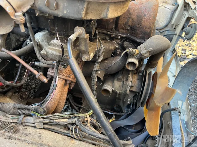 НА ЧАСТИ ЛАДА НИВА 1.7 моно инжекция и карбуратор с 5 скорости ел стъкла теглич газова уредба , снимка 15 - Автомобили и джипове - 48399038