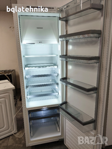 за вграждане хладилник с фризер и фреш зона, снимка 4 - Хладилници - 44680326