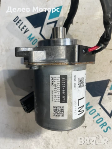 Електромотор 45250-0H071 за кормилна колона от Toyota Aygo 1.0 VVTI, двигател 1KR-FE, 2022г., 72 кс.