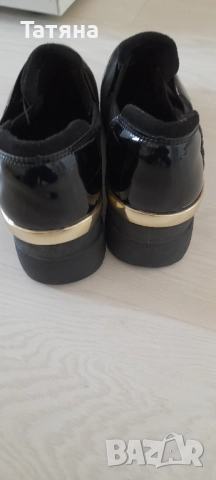 Черни обувки, снимка 4 - Дамски ежедневни обувки - 52302987