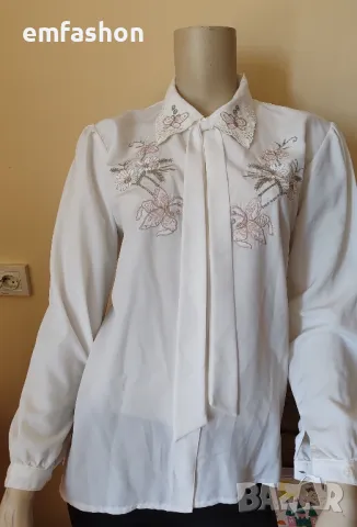 Дамска риза М, снимка 2 - Ризи - 47591838