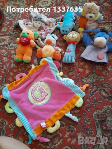 Продавам детски дрехи и играчки , снимка 7 - Плюшени играчки - 38189200