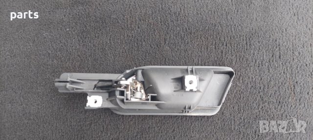 Задна Дясна Вътрешна Дръжка VW Голф 5 - Джета 5 - 1K5837114 N, снимка 4 - Части - 38185374