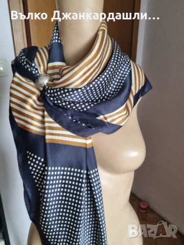 Копринен шал Massimo Dutti