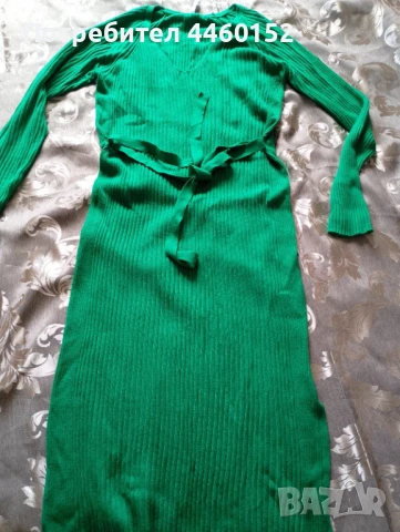 Елегантна дамска рокля -размер М- нова