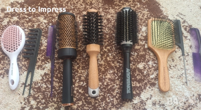 сет козметика и четки, Нова, снимка 4 - Аксесоари за коса - 48263010