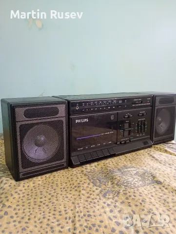 Малак радиокасетофон  Philips, снимка 2 - Радиокасетофони, транзистори - 56502918