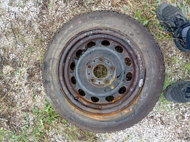 Железна джанта 15ска с зимна гума 185/65/15 за BMW 
