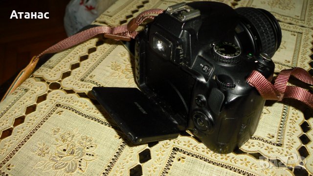 Фотоапарат NIKON D5000 + обектив NIKON AF-S 18-55mm DX, снимка 4 - Фотоапарати - 42155205