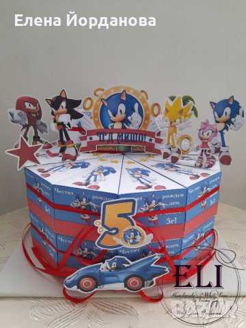 Картонена торта Соник, снимка 4 - Декорация - 44380109