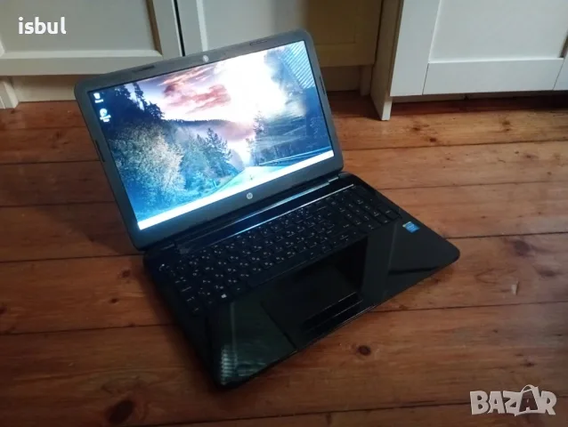 Лаптоп Hp, отличен, Pentium N3540 Quad core, батерия 3 часа , SSD 256GB, снимка 3 - Лаптопи за работа - 55992376