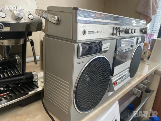 Касетофон Aiwa CS-600, снимка 5 - Радиокасетофони, транзистори - 56196422