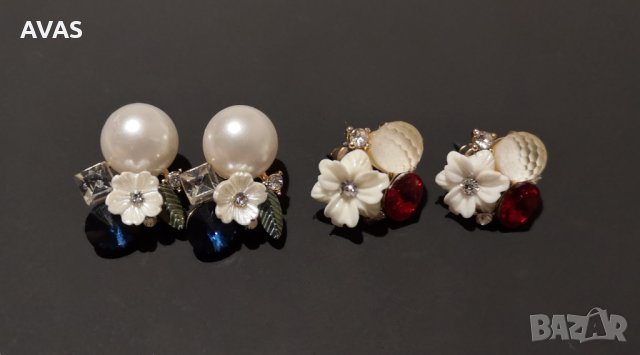 Нови нежни обеци с цветчета и кристалчета сини бели червени