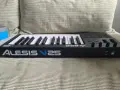  Alesis V25 MIDI контролер, снимка 2