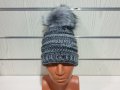Нова дамска плетена шапка сив меланж с помпон/пух, снимка 5