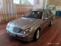 1:18 Метален модел на Mercedes Benz E320 T-Modell S211- Kyosho, снимка 3