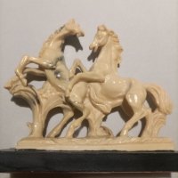 Уникална-Изключителна красива топ находка,фигурка статуетка на изящни коне., снимка 17 - Статуетки - 44344199