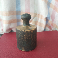 Царска Бронзова теглилка от 1 кг.  Маркери от 1925 г., снимка 1 - Антикварни и старинни предмети - 44742652