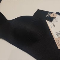 Сутиен без банели H&M! Нов с етикет и оригинална цена 30лв!, снимка 9 - Корсети, бюстиета, топове - 35002683