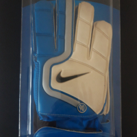 Спортни ръкавици NIKE., снимка 1 - Спортни дрехи, екипи - 44584208