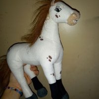 Конят на Пипи дългото чорапче , снимка 1 - Плюшени играчки - 38721700