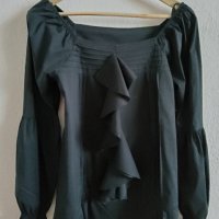 Стилна Черна риза с жабо, снимка 1 - Ризи - 37776073